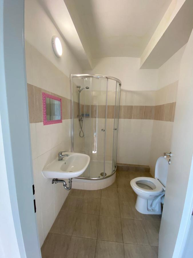 Apartmany Kladno - Libusin Екстер'єр фото