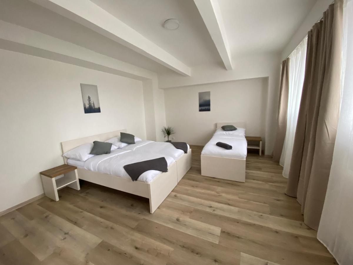 Apartmany Kladno - Libusin Екстер'єр фото